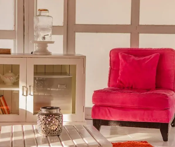 Shambala Petit Hotel 4*