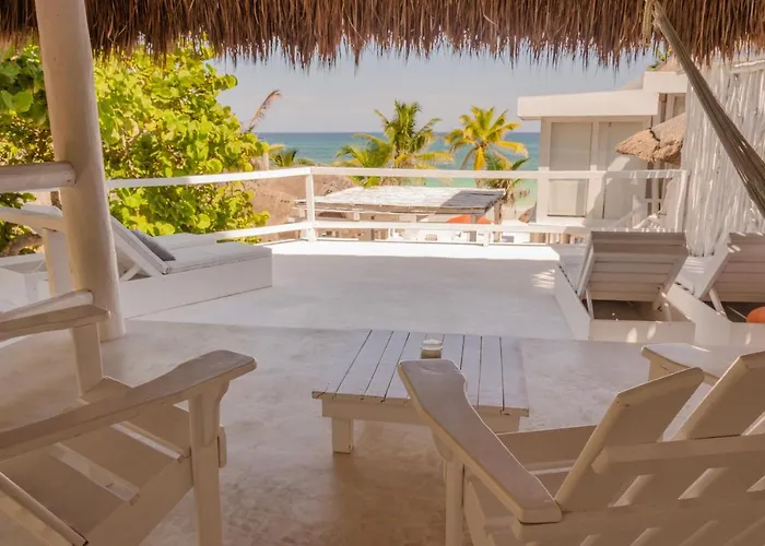 Hotel Shambala Petit Tulum